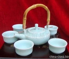 龍泉青瓷君子提梁茶具 傳統(tǒng)工藝與現代生活的完美融合